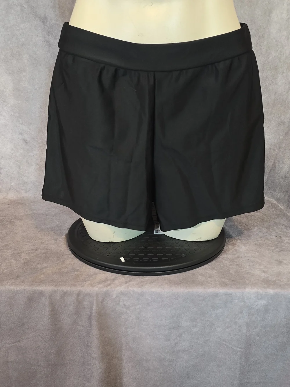 Women’s Black Swim‎ Shorts Size Medium